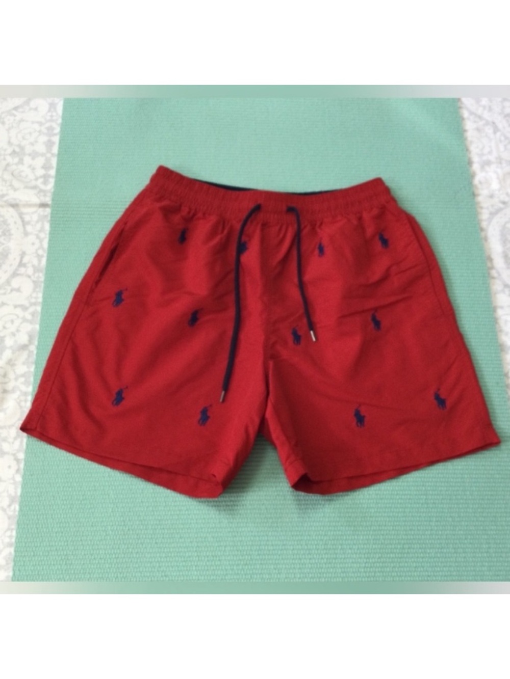 Polo Ralph Lauren Emboidered Shorts
Small